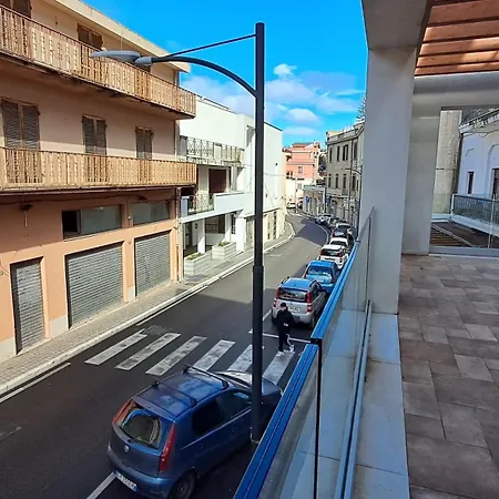 Central Dorgali Guest House Pensjonat 3*