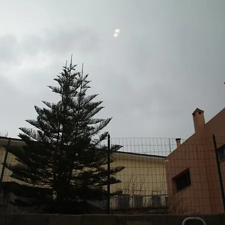Pensjonat Central Dorgali Guest House 3*