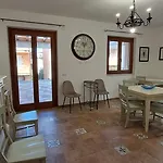 Central Dorgali Guest House Πανσιόν 3*