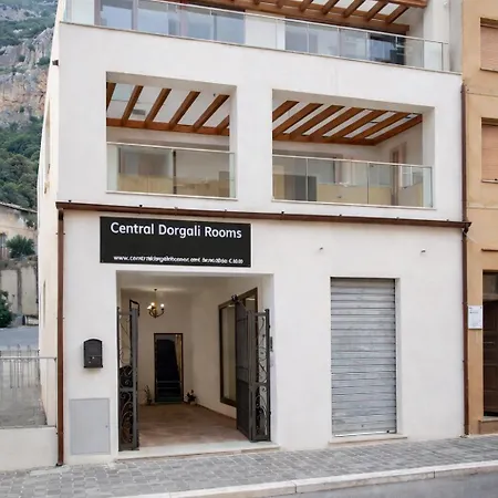 招待所 Central Dorgali Guest House