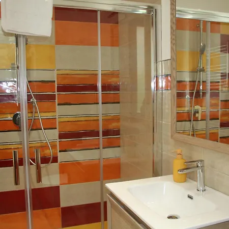 Central Dorgali Guest House 3* 多尔加利
