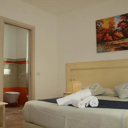 Central Dorgali Guest House 3* 多尔加利