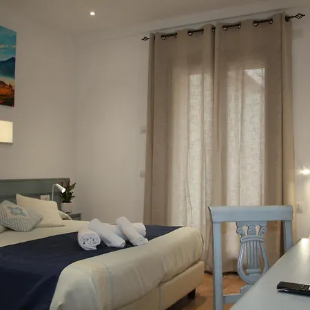 Central Dorgali Guest House 3* 多尔加利