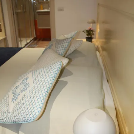 Central Dorgali Guest House 招待所 3*