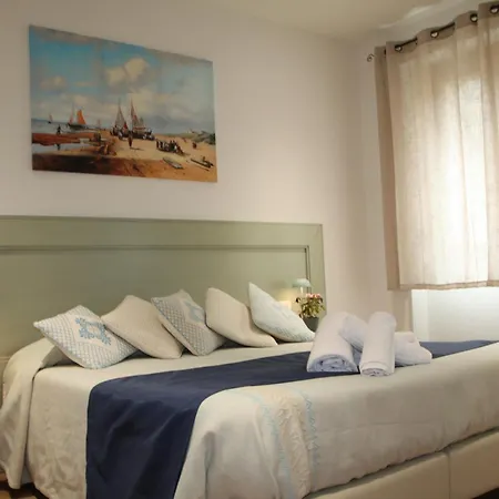 Central Dorgali Guest House 招待所 3*