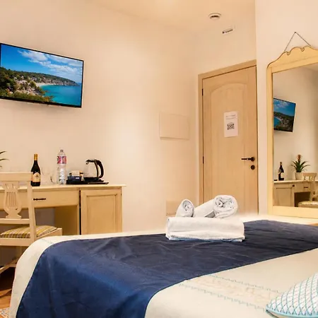 Guest house Central Dorgali Guest House 3*